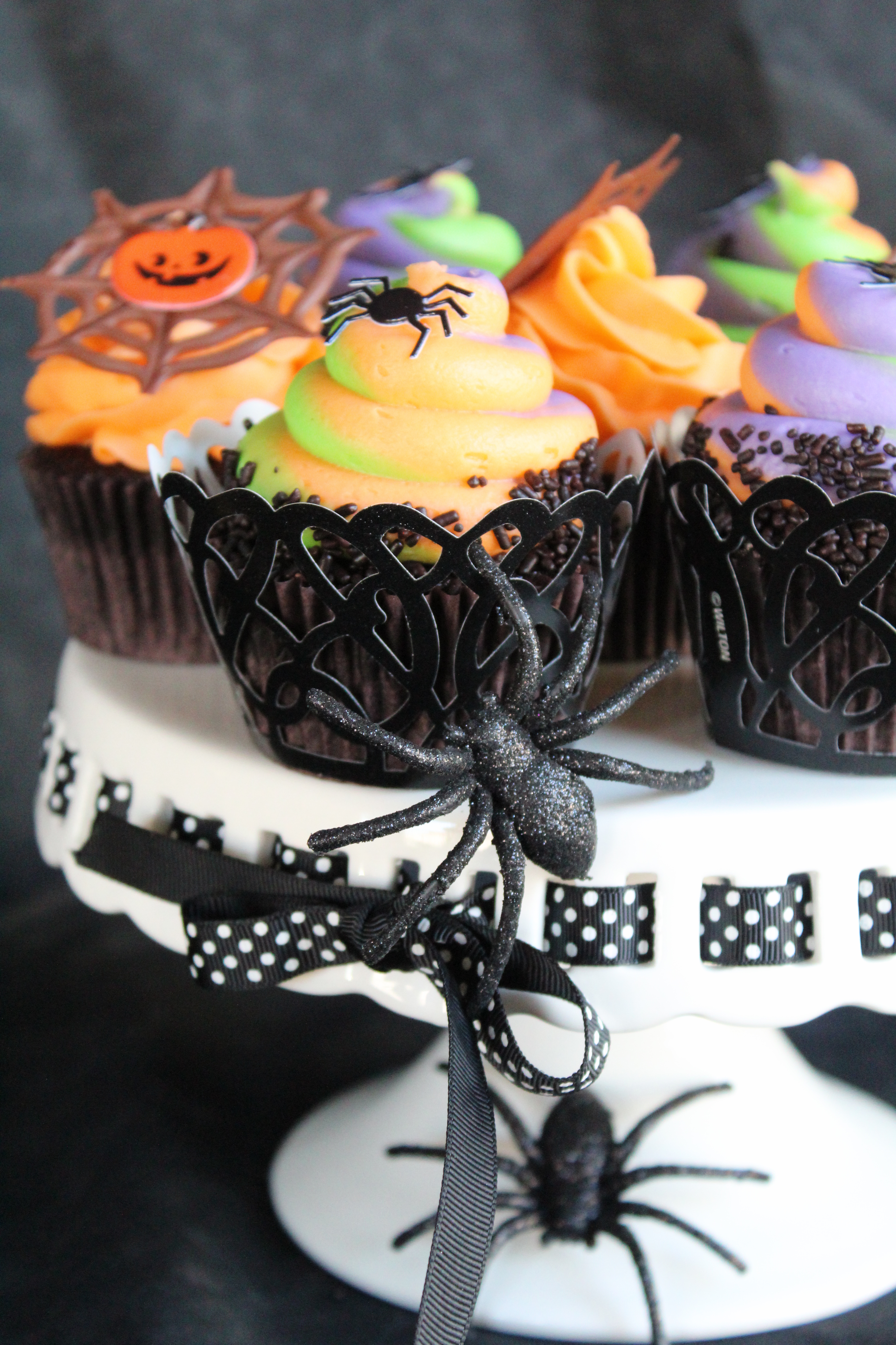 Halloween Cupcakes - Recipes Inspired by Mom