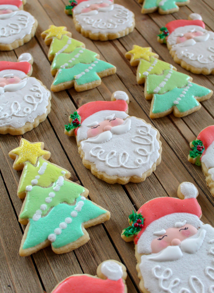 Christmas Sugar Cookies with Royal Icing - Recipes Inspired by Mom