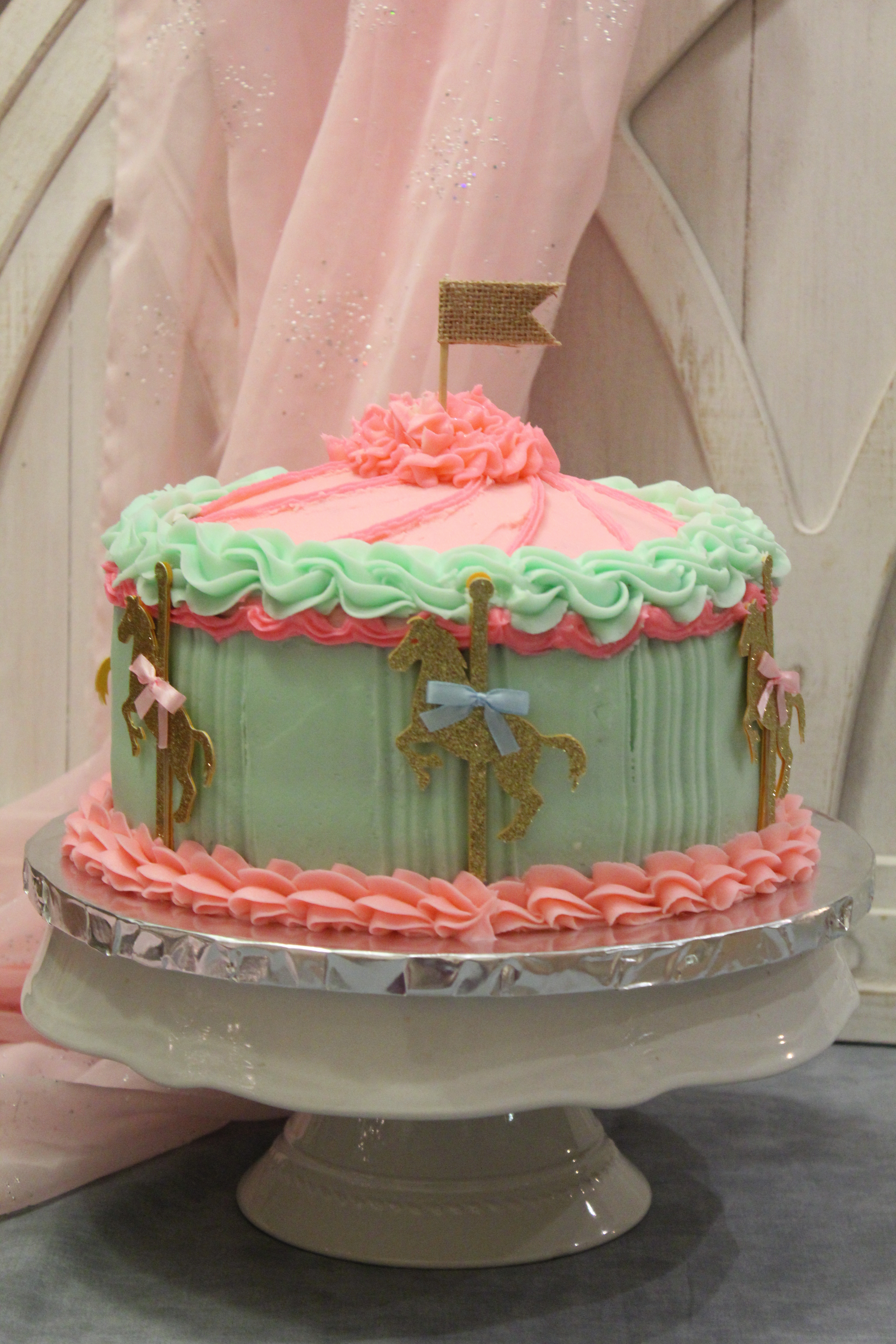 Cake Carousel
