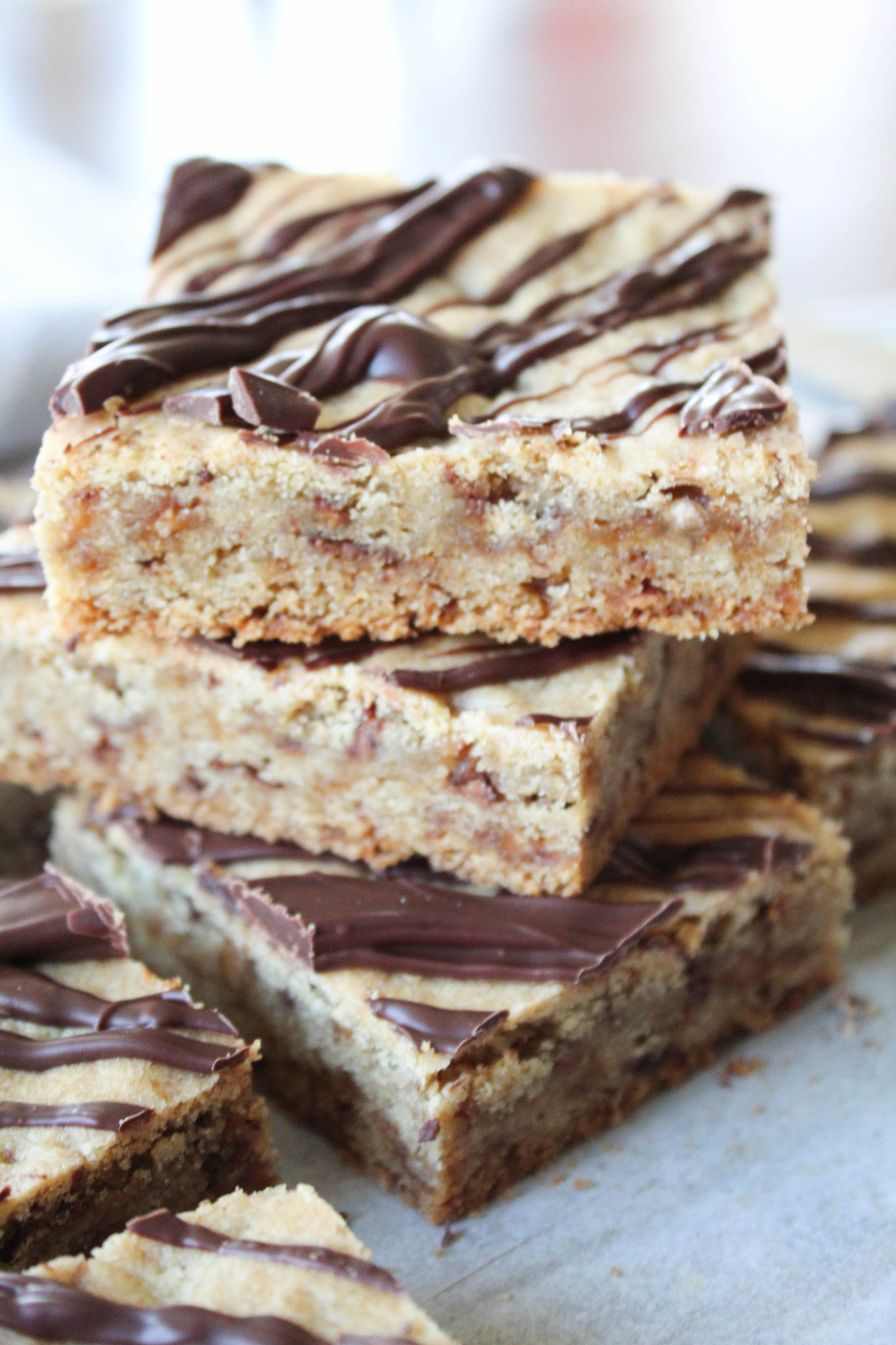 Toffee Cookie Bars - Recipes Inspired by Mom